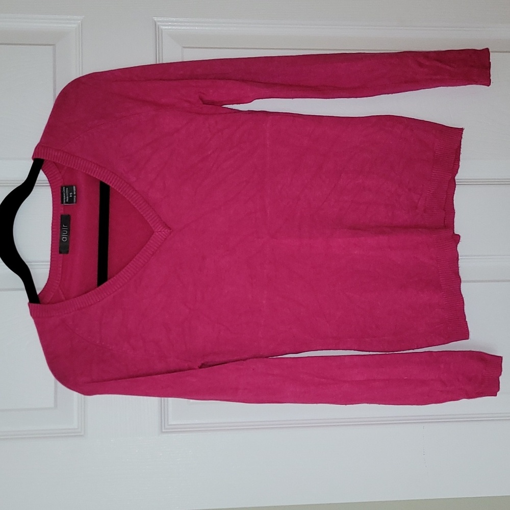 Alulr Sweater  Small. Pink